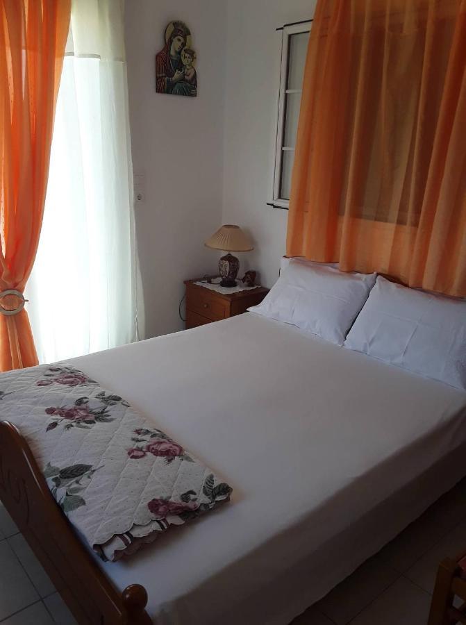 Elenh House Apartment อาร์กอสโตลี ภายนอก รูปภาพ