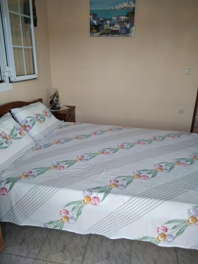 Elenh House Apartment อาร์กอสโตลี ภายนอก รูปภาพ