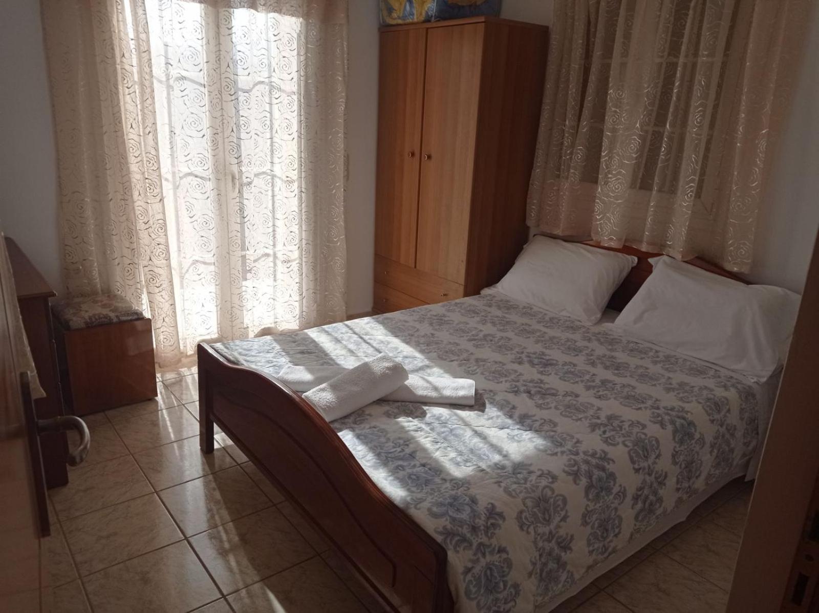 Elenh House Apartment อาร์กอสโตลี ภายนอก รูปภาพ